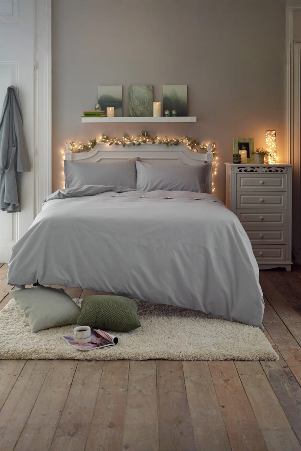 Deyongs Southwick Grey Super King Size Fitted Sheet - image 3
