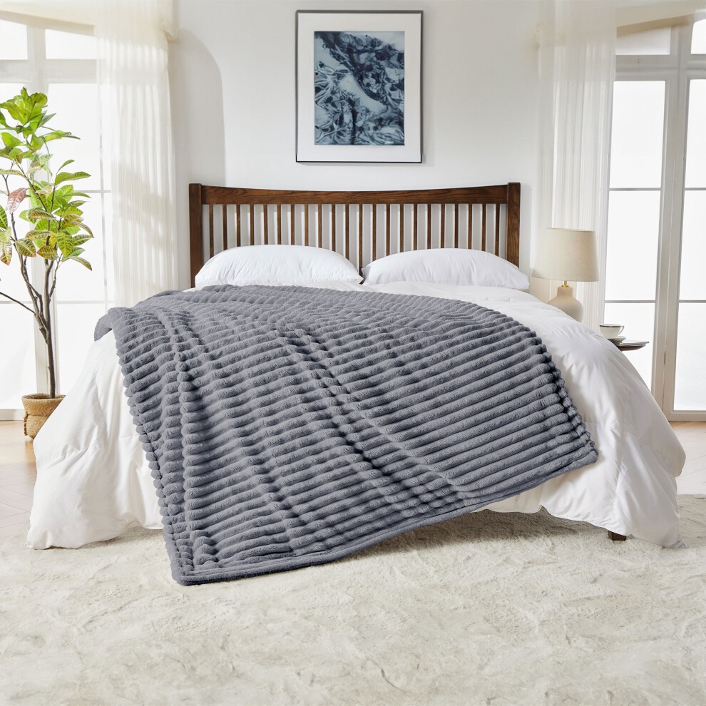 Neo Grey Fleece Electric Blanket with Timer and Heat Settings - image 4