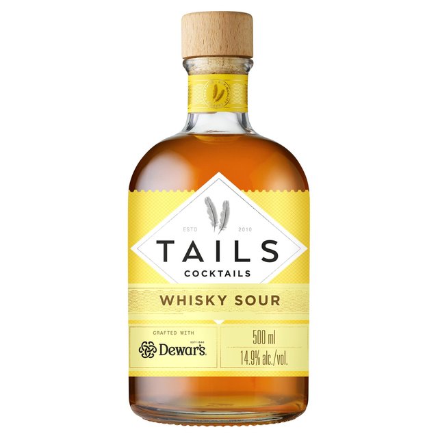 Clear glass bottle with a wooden cork, featuring a yellow label that reads "TAILS COCKTAILS WHISKY SOUR," containing 500 ml of a 14.9% ABV whisky sour cocktail.