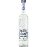 Clear glass bottle of Belvedere Organic Infusions Blackberry & Lemongrass Vodka with purple label and wooden cap.