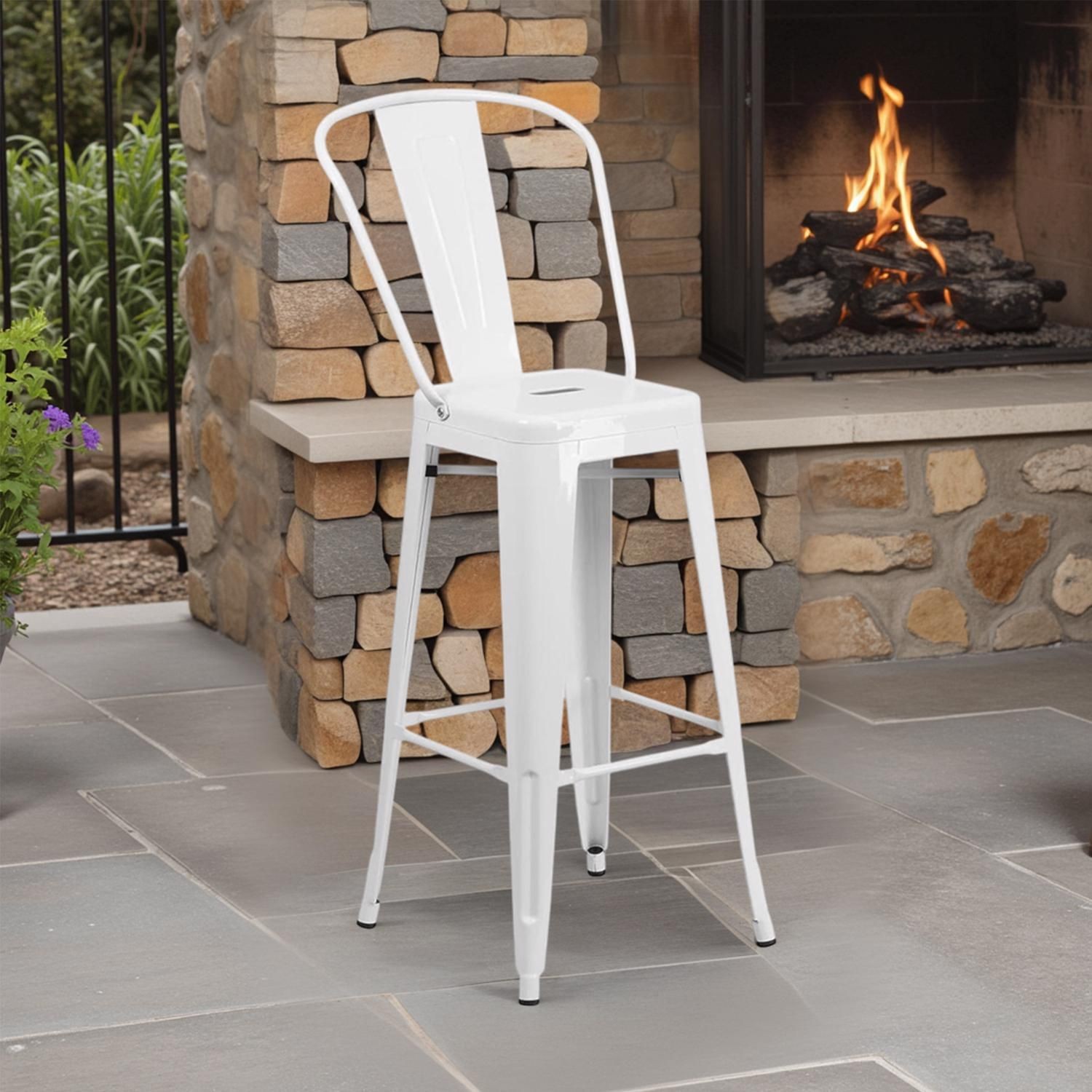 Set of 4 white bar chairs made of galvanised steel, featuring a sleek design, high backrest, and sturdy legs, suitable for both indoor and outdoor use.