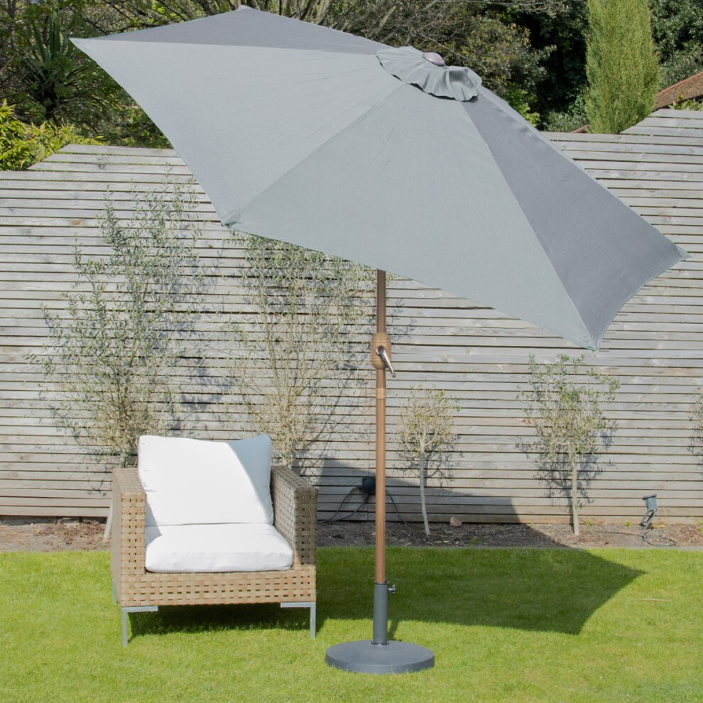 Gardenkraft Light Green Wooden Crank and Tilt 6 Ribs Parasol 2.7m - image 2
