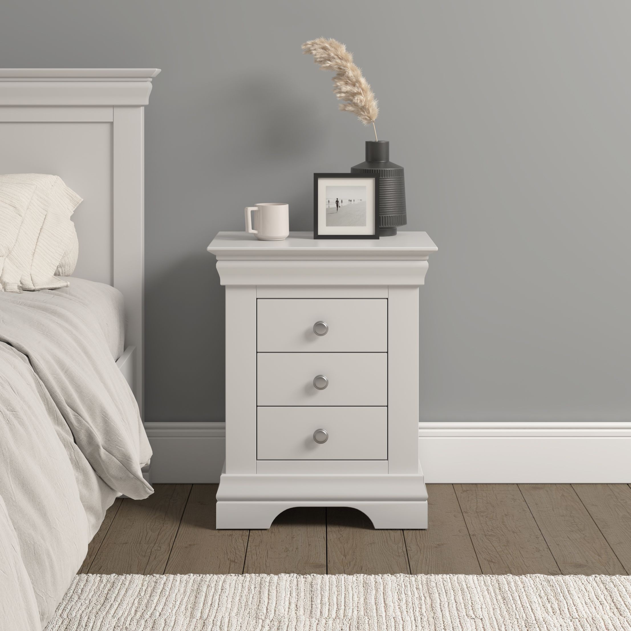 Seconique Bordeaux 3 Drawer Ivory Bedside Table - image 2