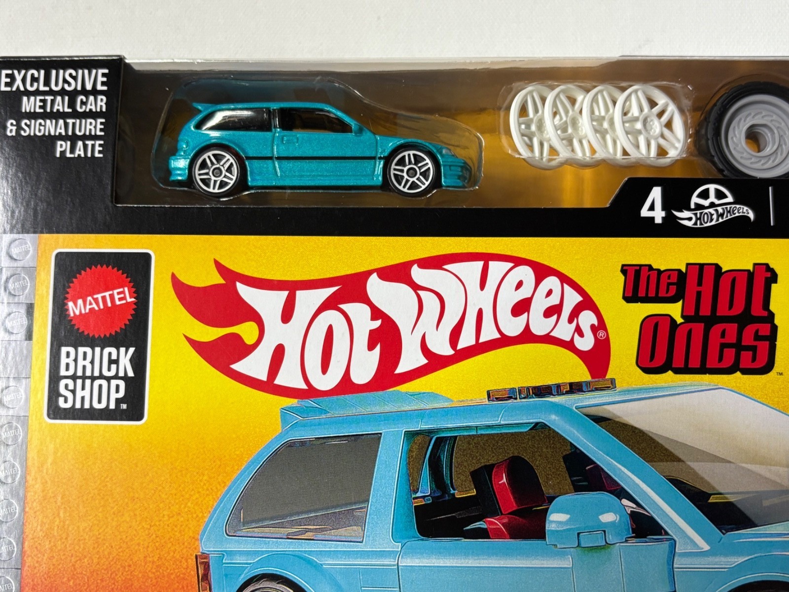 Brick Shop Hot Wheels Custom '90 Honda Civic EF Construction Set - image 4