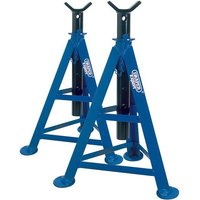 Blue Draper Expert 6 Tonne axle stands with adjustable height and V-shaped support tops.