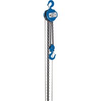 Blue Draper Expert chain hoist with dual hooks and heavy-duty chains, 3-tonne capacity.