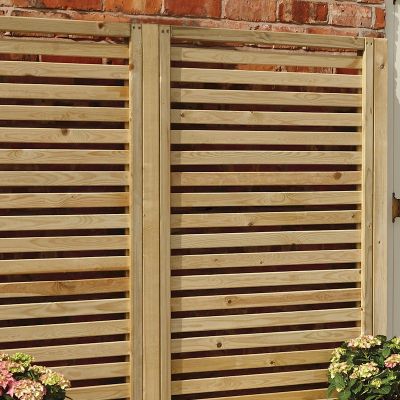 Pack of 4 horizontal slat fence panels made from natural pine wood, featuring evenly spaced slats and a light wood finish, ideal for garden or patio use.