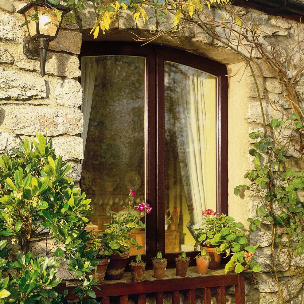Sadolin Quick Dry 10 Year Teak Woodstain 5L - image 4
