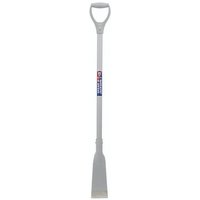 Spear & Jackson Neverbend Carbon Root Breaker, long silver handle, wide flat blade, D-shaped grip handle.