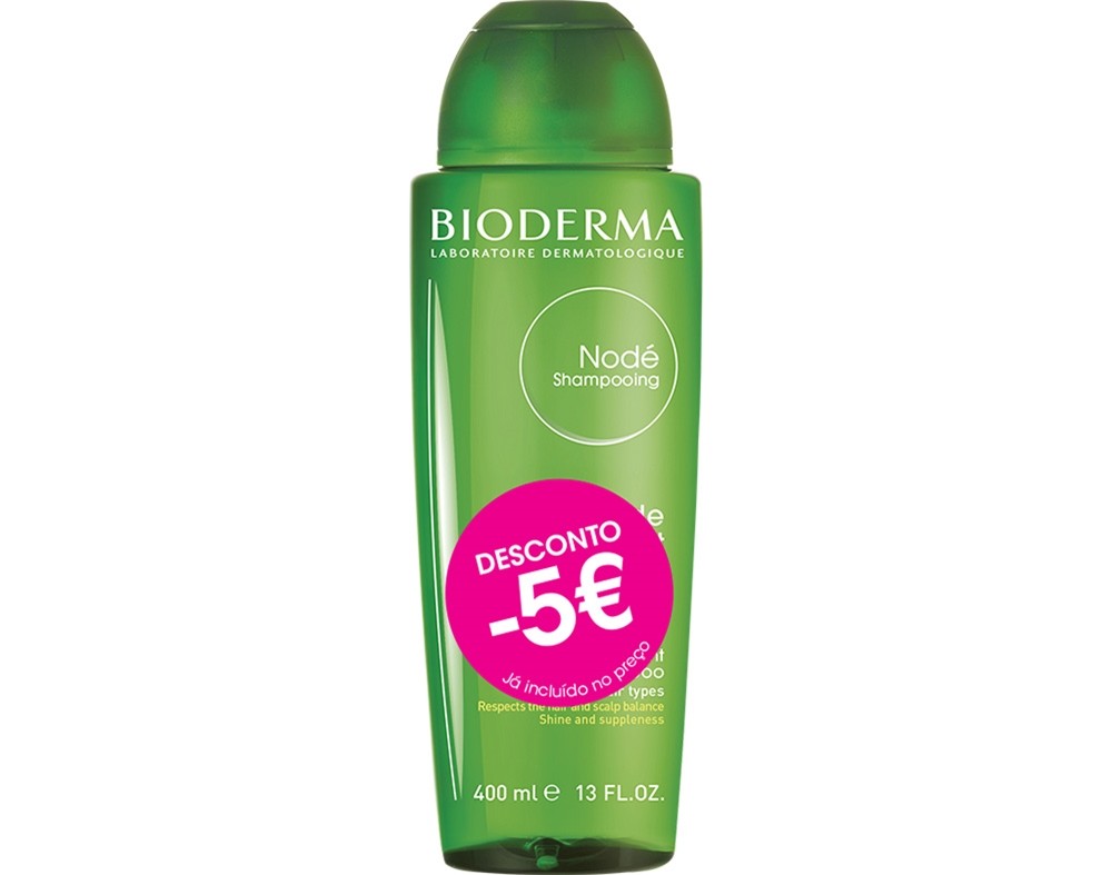 Green plastic bottle of BIODERMA Node Fluido shampoo, 400ml, featuring a flip-top lid and a pink promotional sticker indicating a €5 discount.