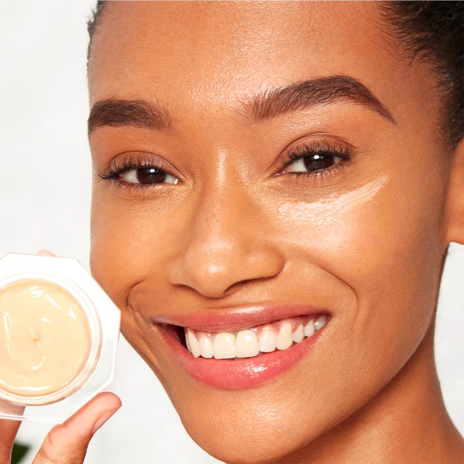 Charlotte Tilbury Magic Eye Rescue Cream 15ml - image 3