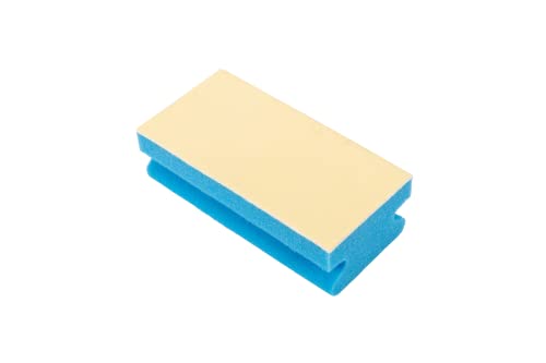 Yellow and blue multi-sponge featuring a chamois layer, designed for effective cleaning, with a smooth surface and a textured grip for easy handling.