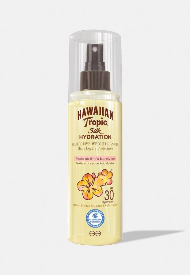Hawaiian Tropic Silk Hydration Protective Weightless Oil spray bottle, 150ml, features a yellow body, a clear spray top, and a hibiscus flower design, with SPF 30 protection.