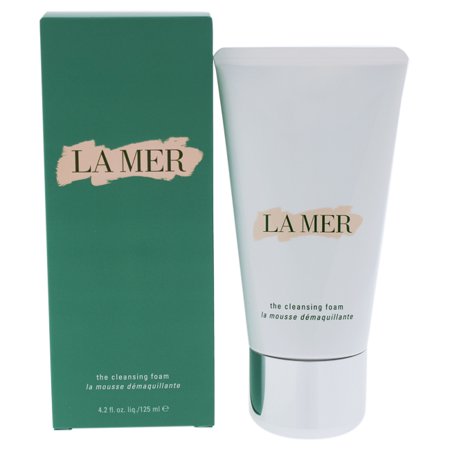 White tube of La Mer Cleansing Foam with a green box, featuring gold text and a minimalist design, labeled "the cleansing foam" in both English and French.