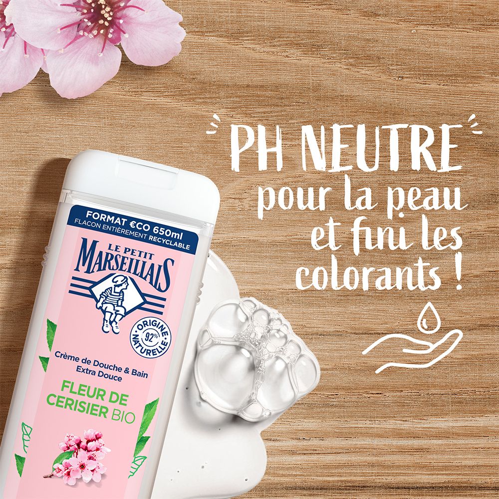 Le Petit Marseillais Extra Gentle Shower Cream With Organic Cherry Blossom 650ml - image 3