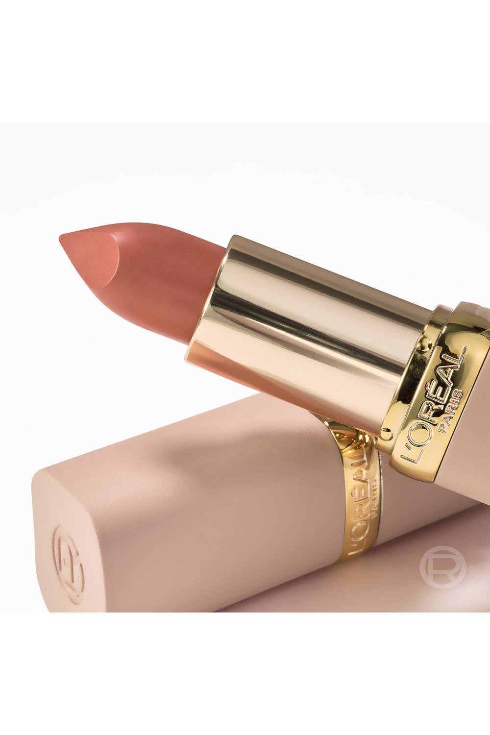 L'Oreal Paris Colour Riche Blurred Matte 570 Worth It Intense - image 3
