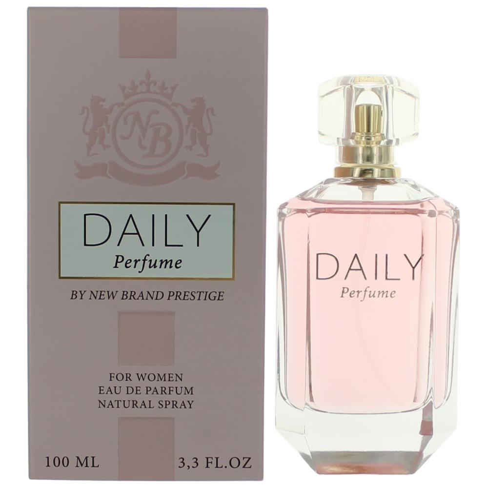 Clear glass bottle with a faceted design, pink liquid inside, topped with a gold cap; accompanied by a light pink box featuring "DAILY" in elegant lettering.