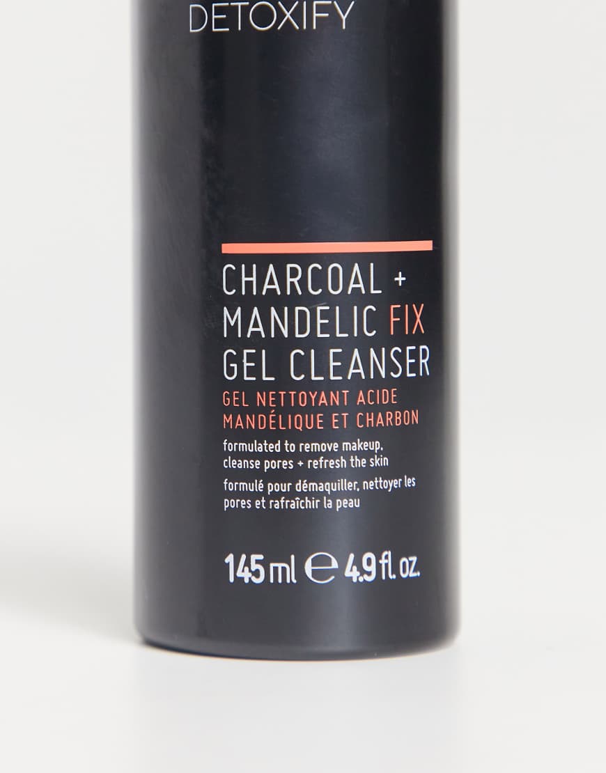 NIP+FAB Charcoal + Mandelic Acid Fix Cleansing Wash 145ml - image 2