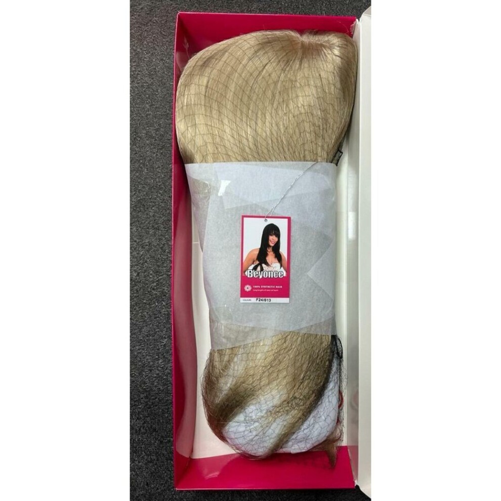 Sleek synthetic hair wig in color F24/613, featuring a long, straight style, packaged in a pink box with a protective netting and a label showcasing a model.