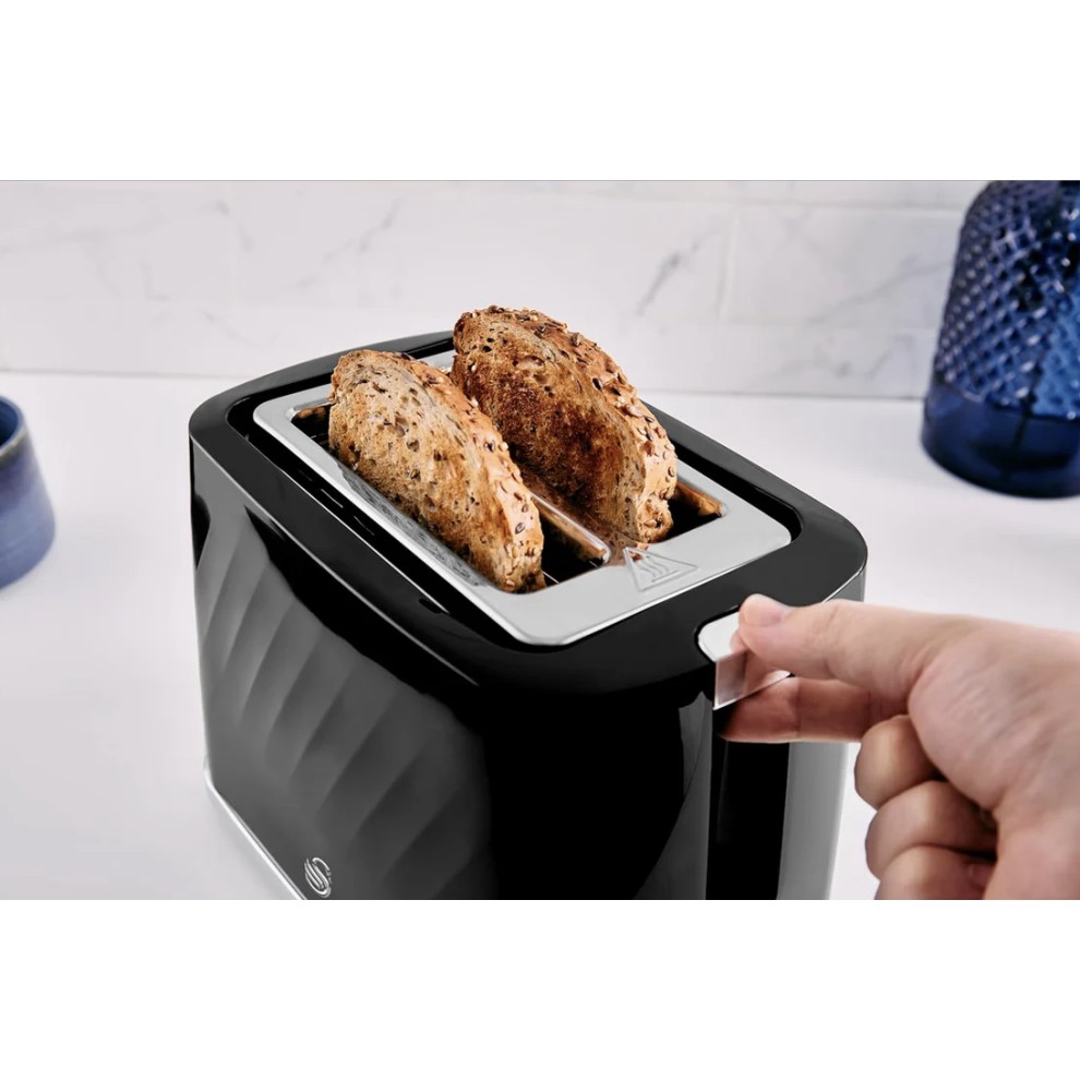 Swan Windsor Kitchen Set, 1.7L Kettle & 2 Slice Toaster in Black - image 3