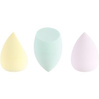 TRUYU Blending Sponge Trio in pastel yellow, mint green, and lavender, teardrop and cylindrical shapes.