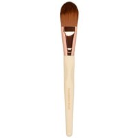 So Eco Foundation Brush with beige handle and rose gold ferrule, featuring soft brown bristles.