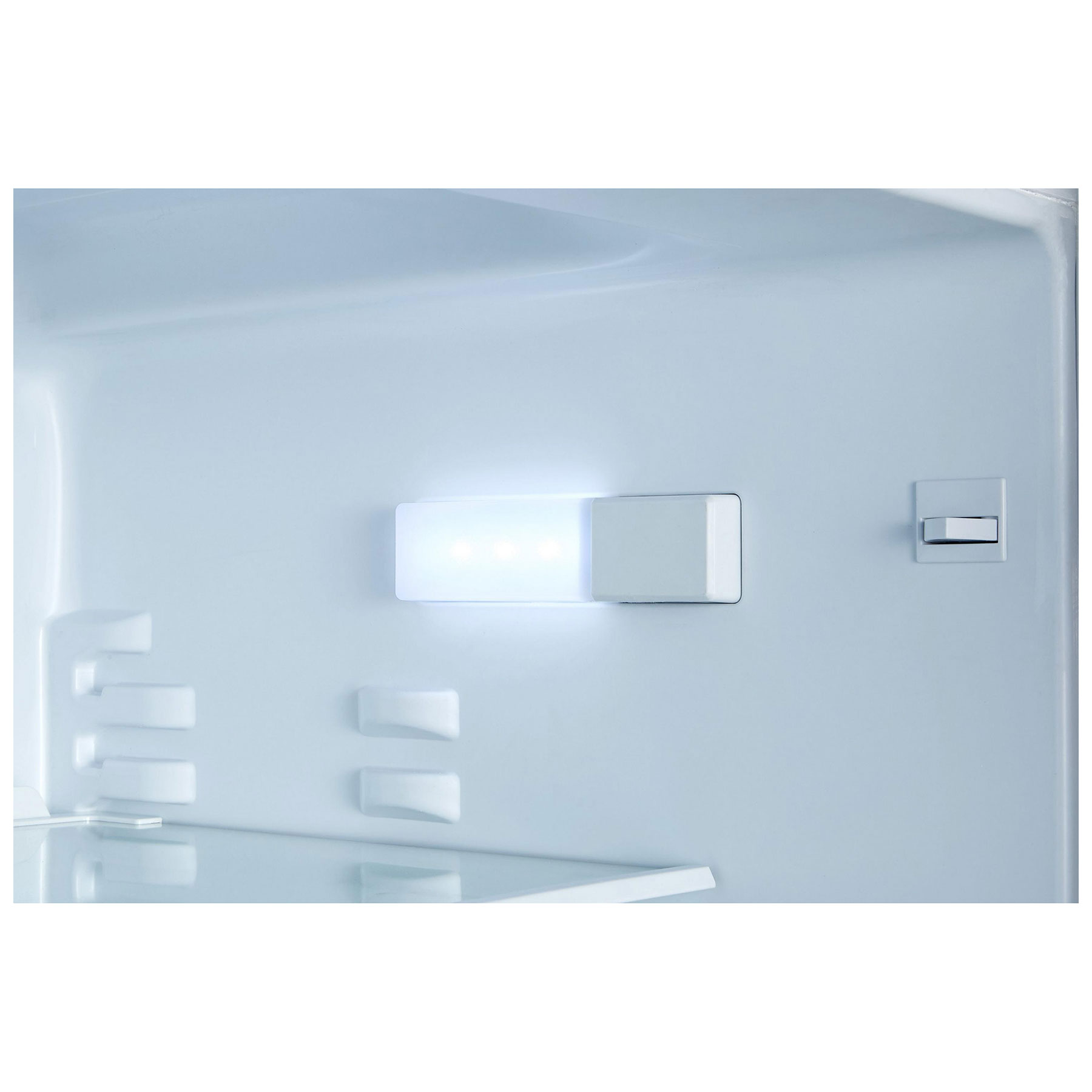 59.5cm Intergrated Undercounter Larder Fridge - White - image 5