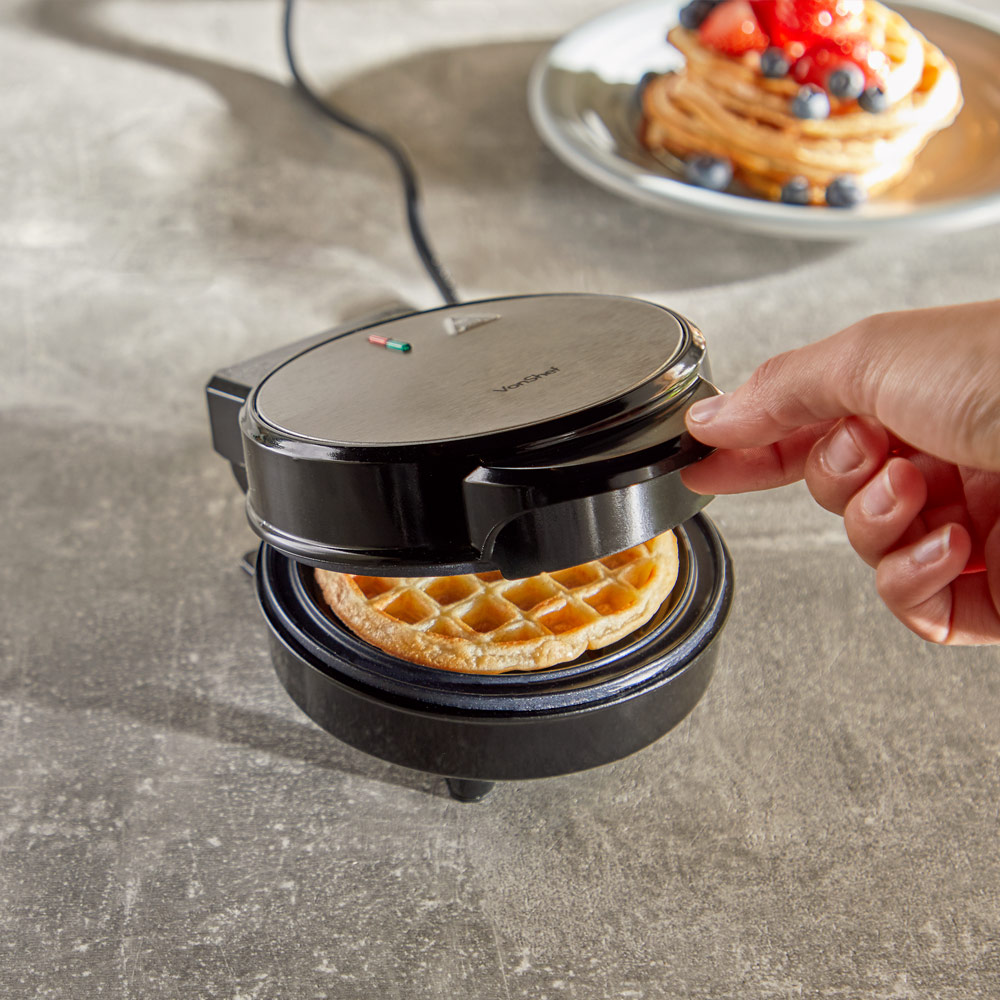 600w Mini Waffle Maker - image 2