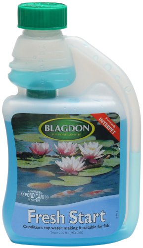 Blagdon Large Fresh Start for Ponds, a clear plastic bottle with a green cap, featuring a blue liquid and a label depicting water lilies and fish, designed to condition tap water for ponds.