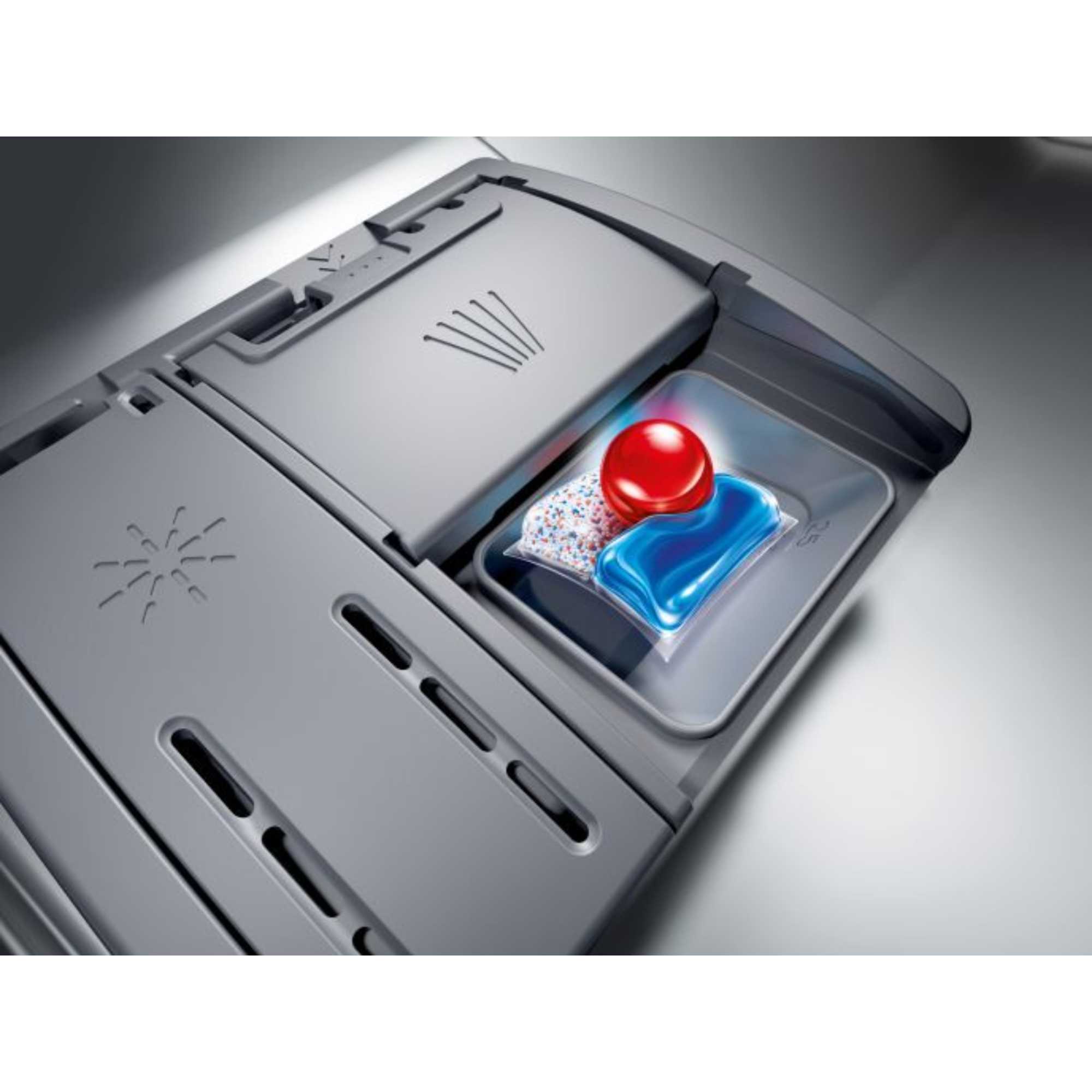 Bosch SMS6TCI01G 60cm Silver Inox Series 6 Freestanding Dishwasher - image 2