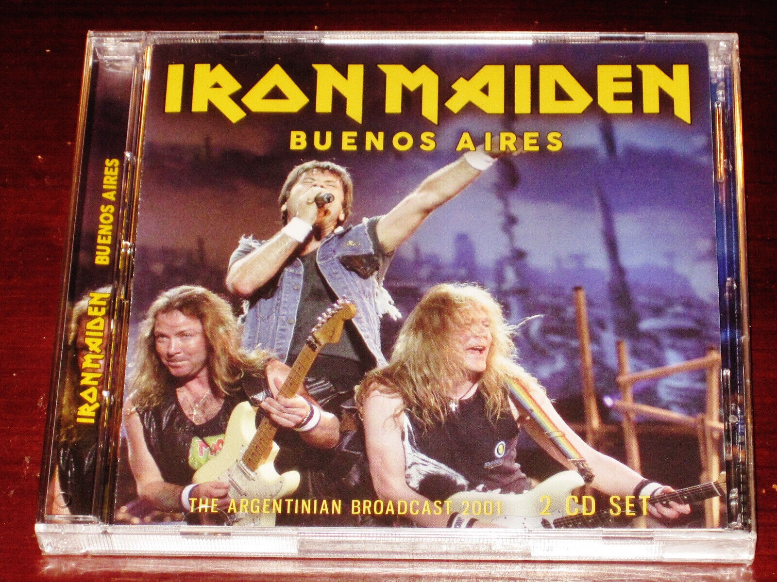 Unicorn Buenos Aires: the Argentinian Broadcast 2001