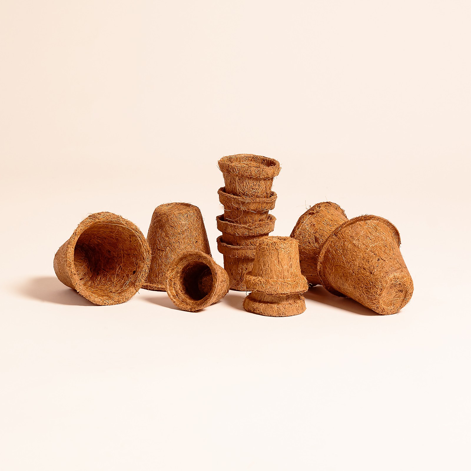 Coco & Coir Round Plant Pot 20cm - image 4