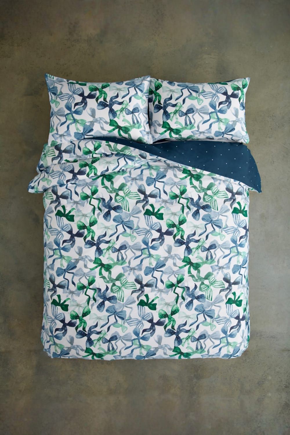 Deyongs Bows Blue Reversible King Size Duvet Set - image 4