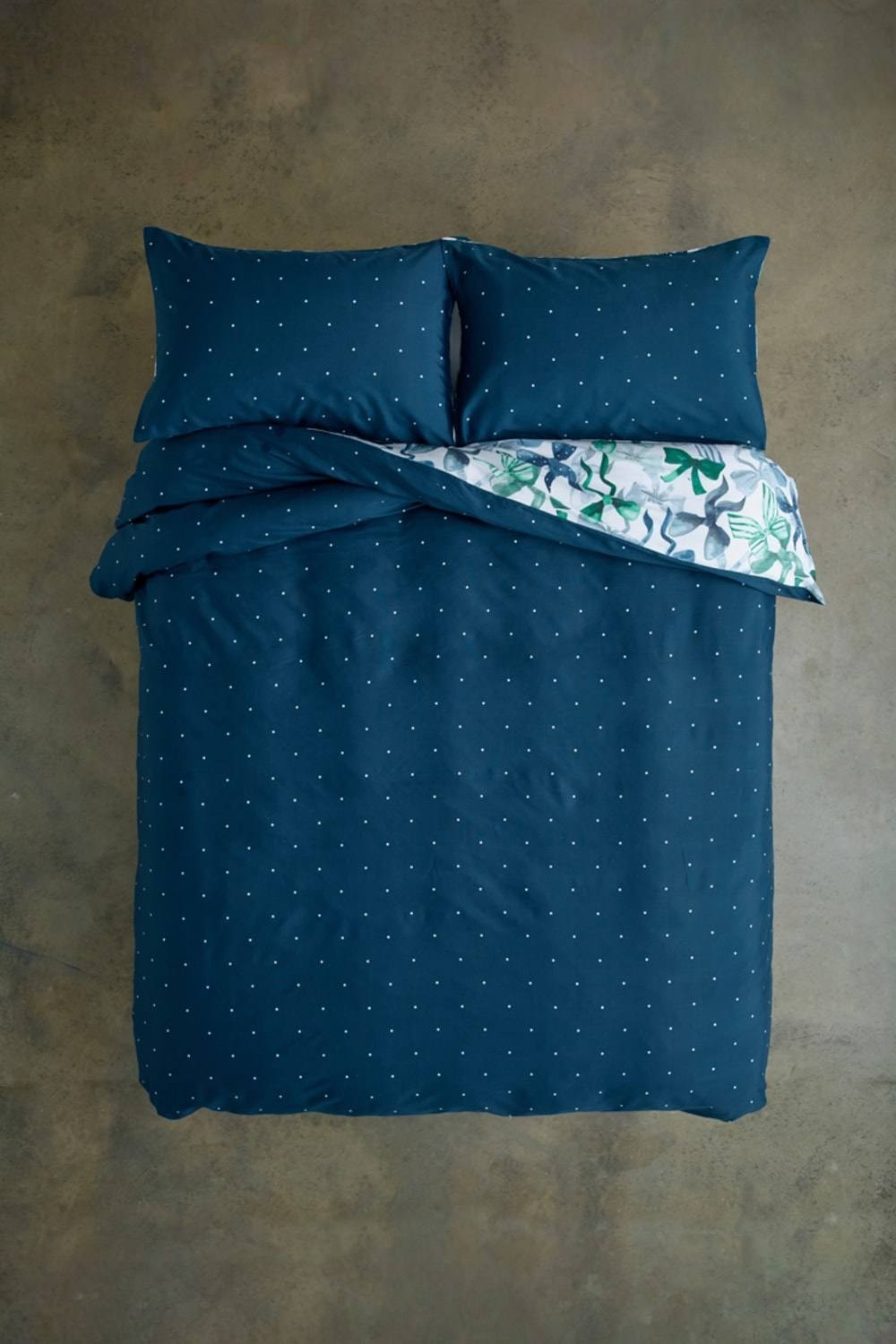 Deyongs Bows Blue Reversible Single Duvet Set - image 4
