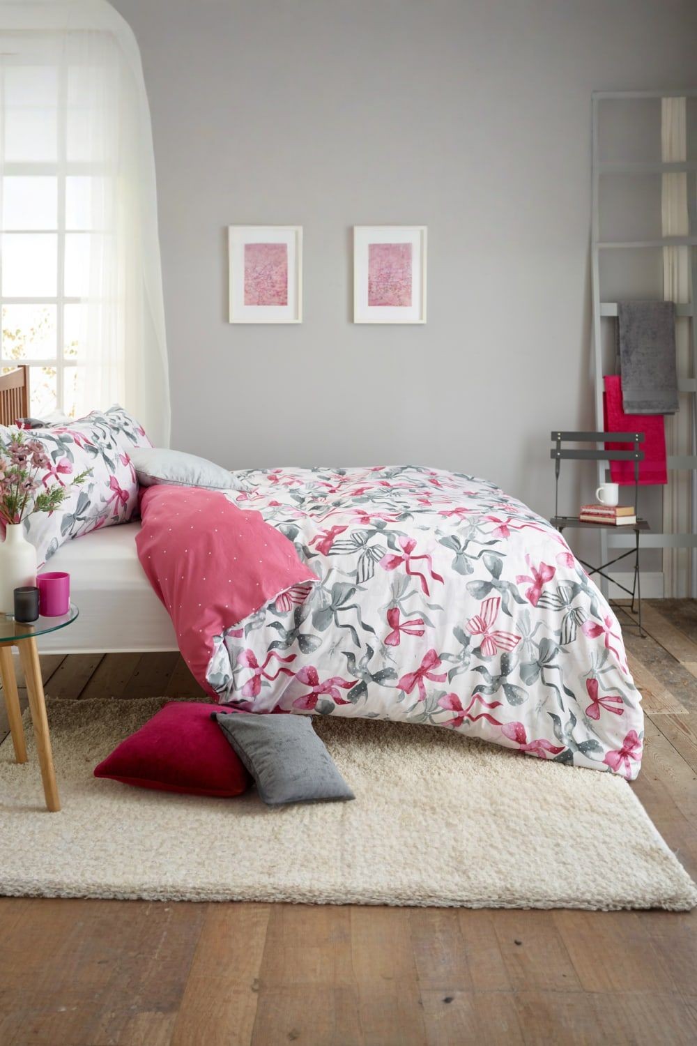 Deyongs Bows Pink Reversible Super King Size Duvet Set - image 3