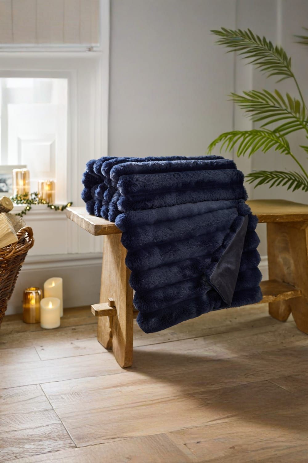 Deyongs Kenwood Faux Fur Ink Blue Throw 130 x 170cm - image 3