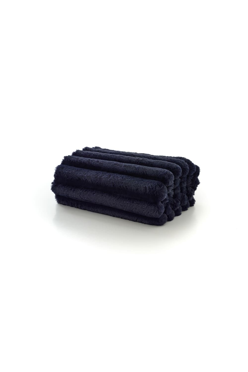 Deyongs Kenwood Faux Fur Ink Blue Throw 130 x 170cm - image 4