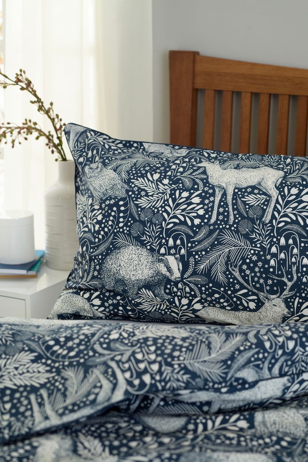 Deyongs Woodland Folk Navy Single Duvet Set - image 4