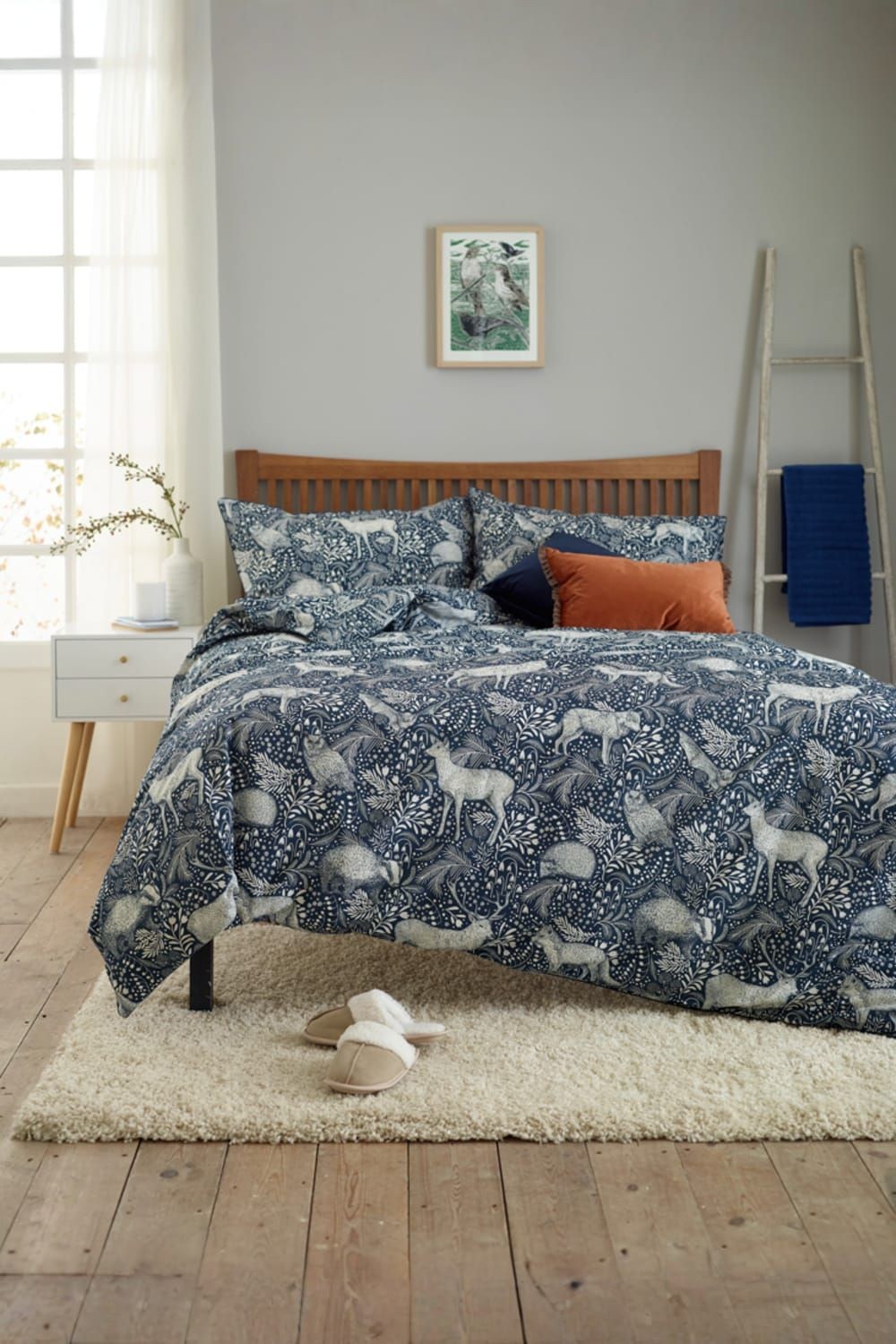 Deyongs Woodland Folk Navy Super King Size Duvet Set - image 2
