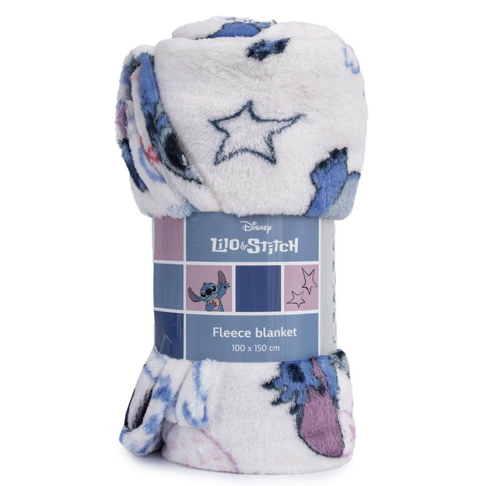 Soft fleece blanket featuring a pastel color palette with blue, purple, and white hues, adorned with Lilo & Stitch designs and star motifs, measuring 100 x 150 cm.