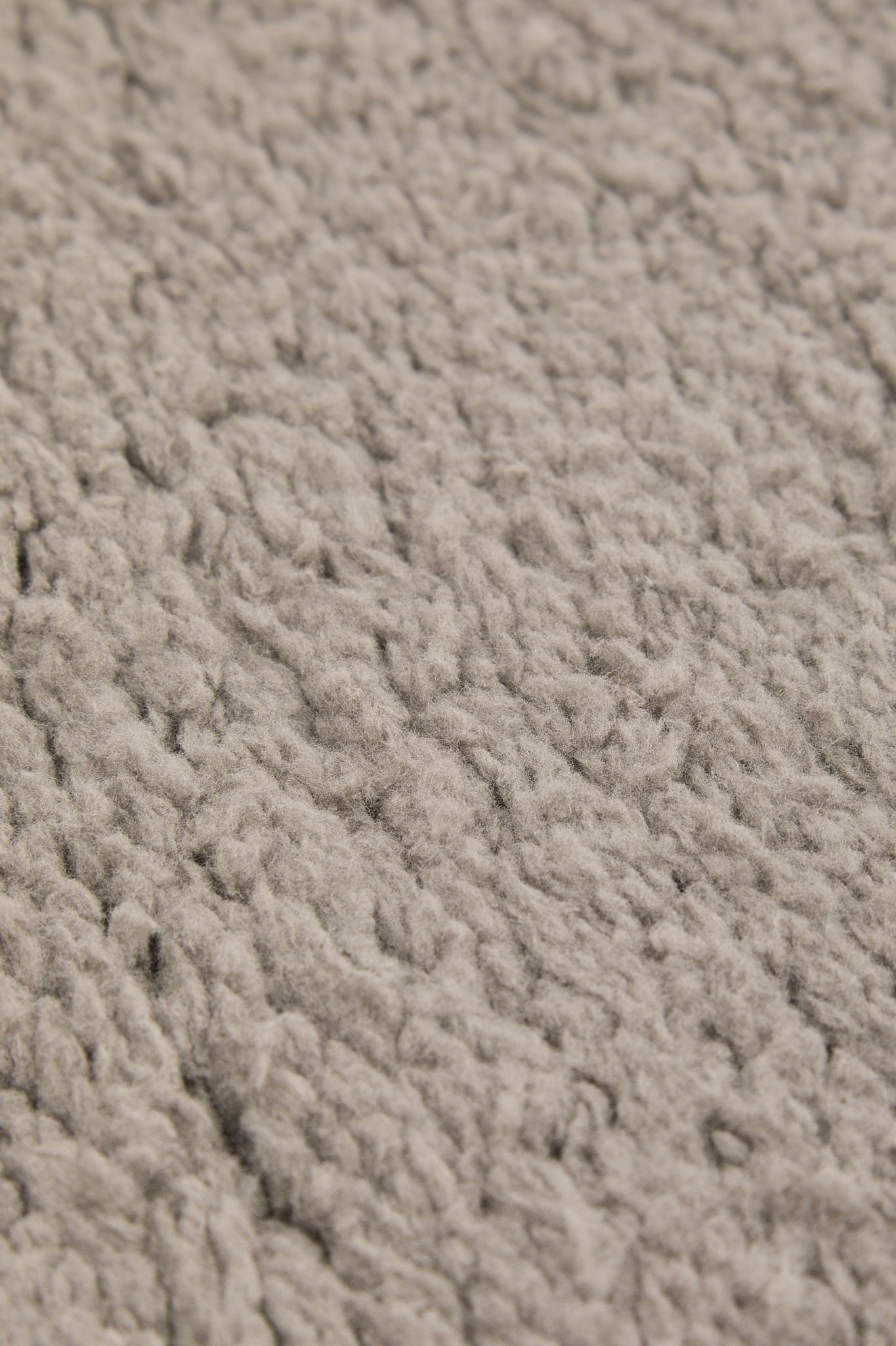 DS Living Cloud Luxe Plain Grey Rug 150 x 210cm - image 3