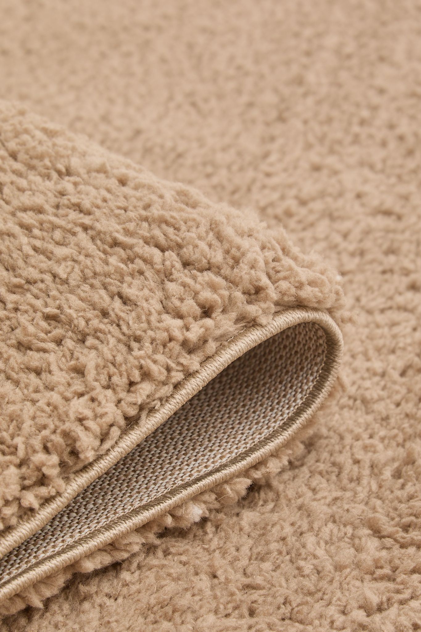 DS Living Cloud Luxe Plain Latte Rug 120 x 160cm - image 4