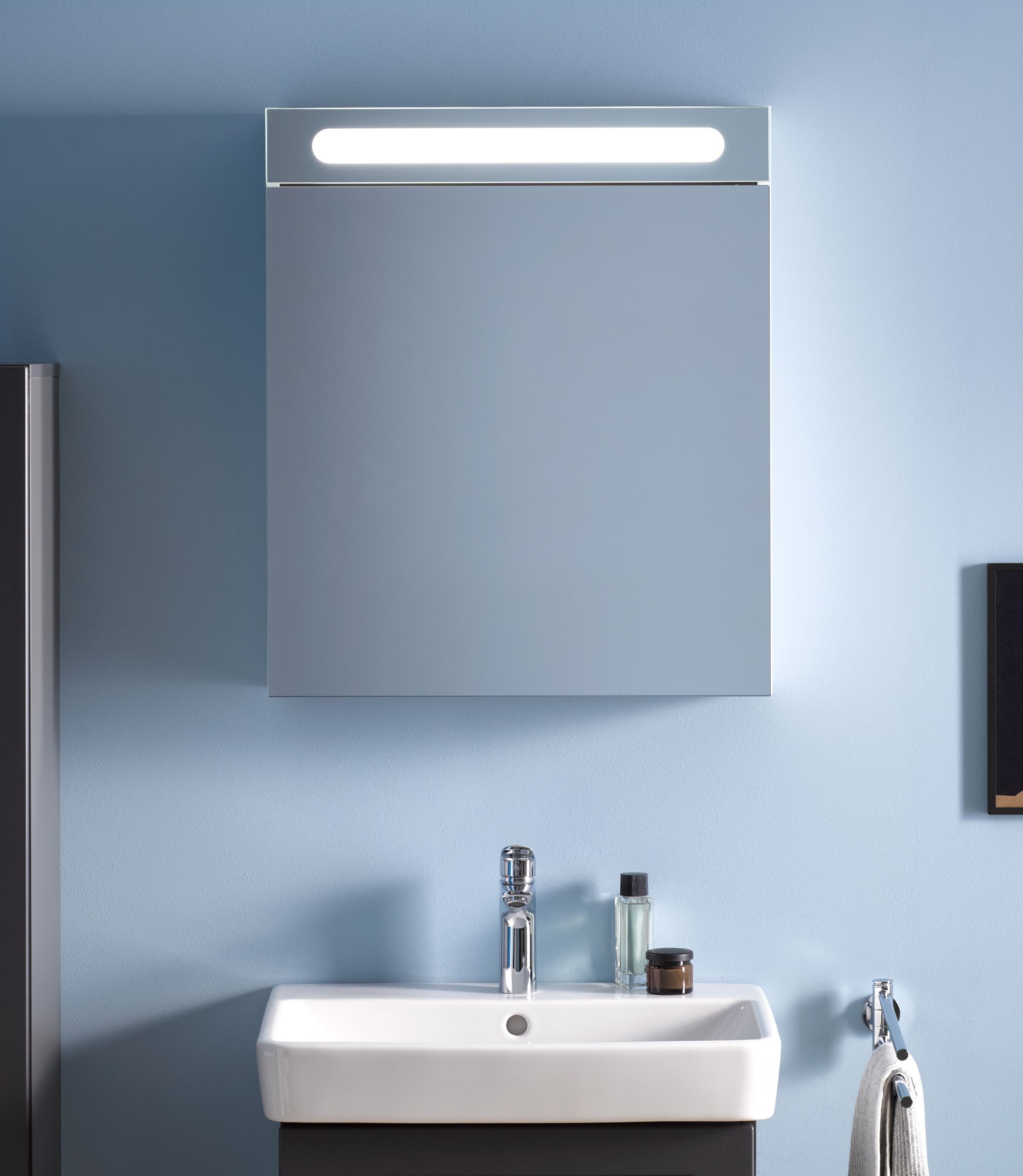Duravit No.1 White Matt Left Mirror Cabinet 600 x 148 x 700mm - image 2