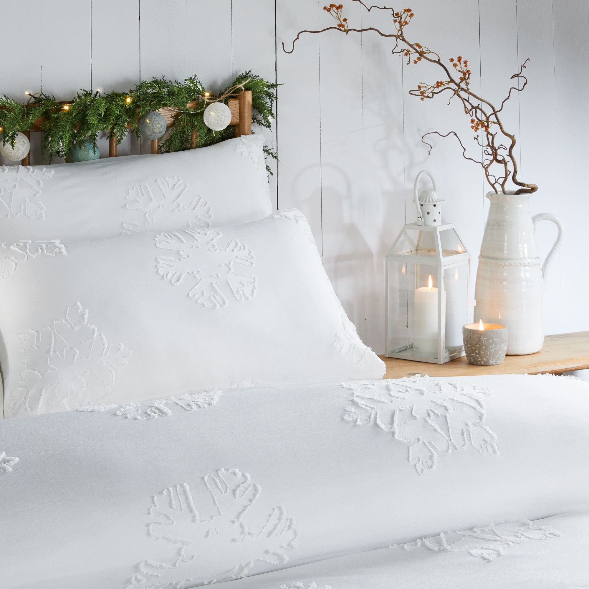 Duvet Day Snow Crystal Soft Touch Double Tufted Duvet Set - image 3