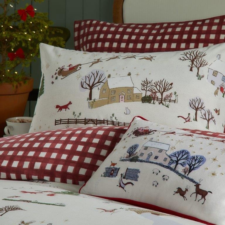 Furn Cotswolds Christmas Printed Double Reversible Duvet Set - image 2