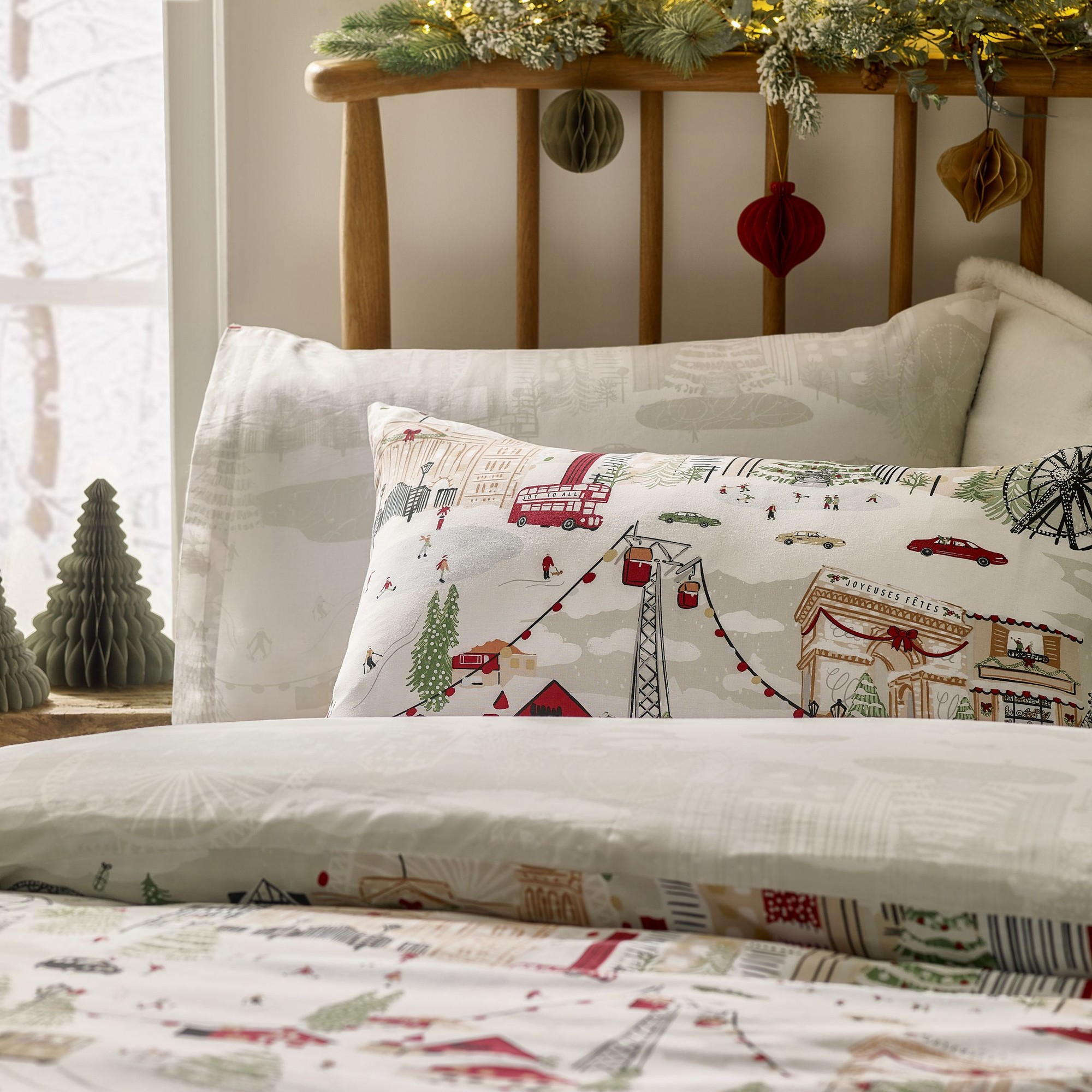 Furn Joy To All Printed Super King Size Reversible Duvet Set - image 3