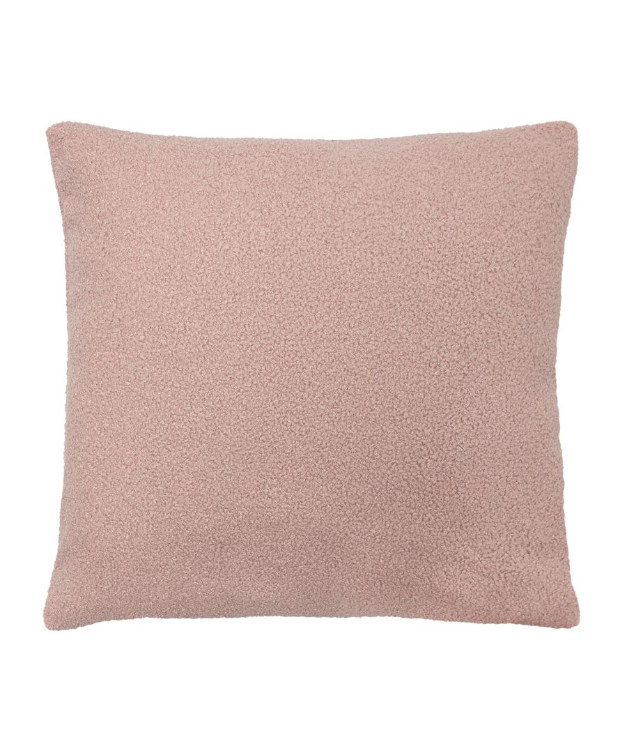 Soft pink fleece cushion with a shearling-feel texture, measuring 50 cm x 50 cm, featuring a simple square shape and a cozy appearance.