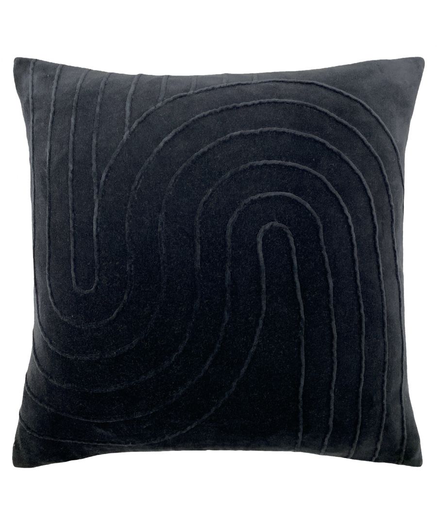 Square cushion in black cotton velvet with a pleated design featuring curved lines, adding texture and elegance to any decor.