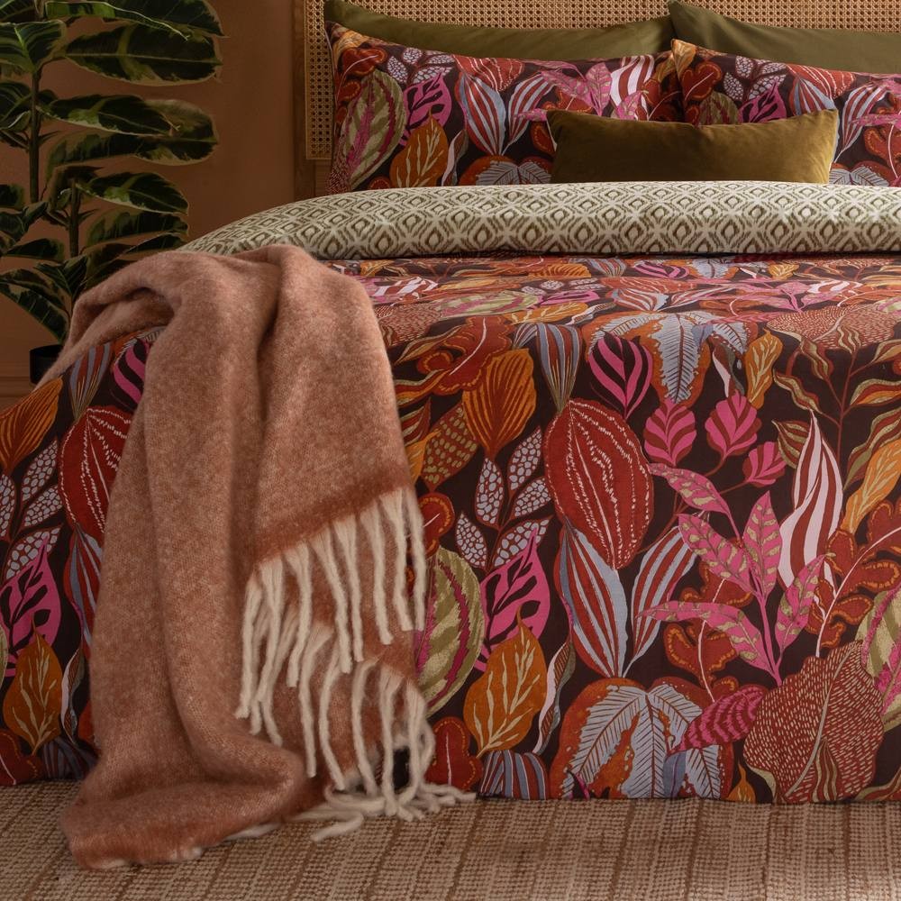 Furn Utopia Printed Super King Size Reversible Duvet Set - image 3