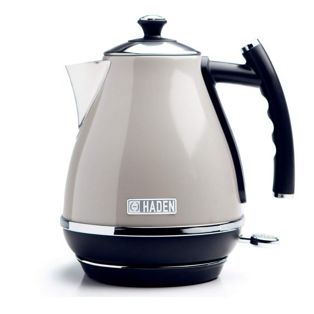 Haden 189684 Cotswold kettle in putty grey, featuring a sleek, rounded design, stainless steel accents, a black handle, and a 1.7L capacity.